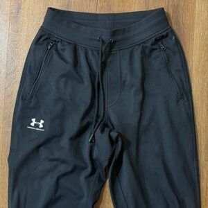 Men’s Under Armour Joggers, Size Small